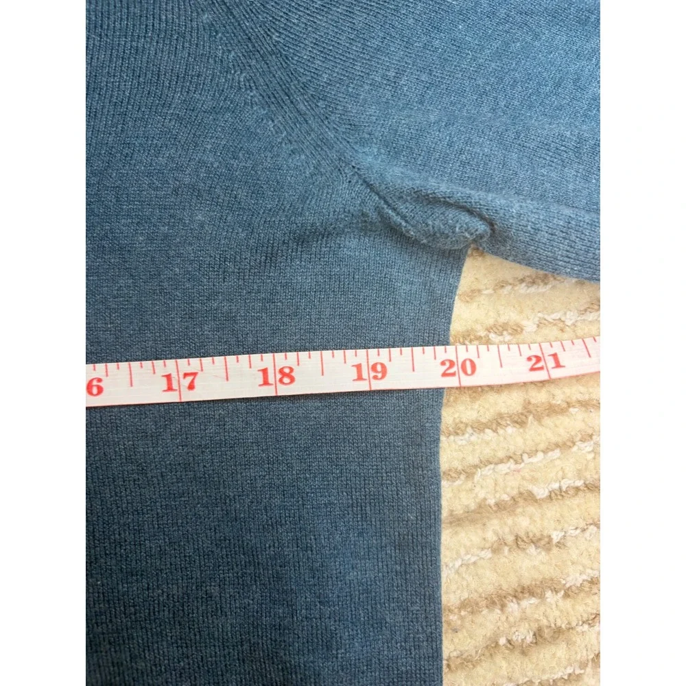 Banana Republic Mens Luxury Blend Silk Cashmere V-Neck Sweater Teal Blue M Soft